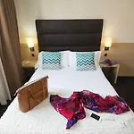 Hotell Pam 4*