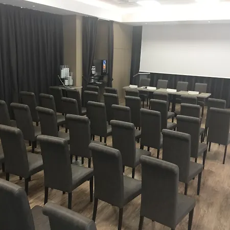 Pam Fully Renovated Отель Ницца