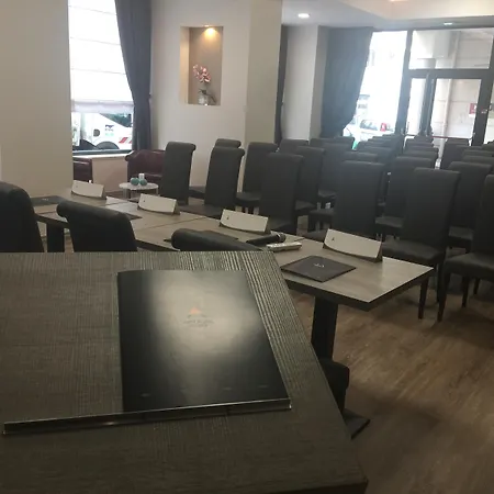 Hotel Pam Fully Renovated Nice