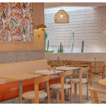 Pam Fully Renovated 4* Nice