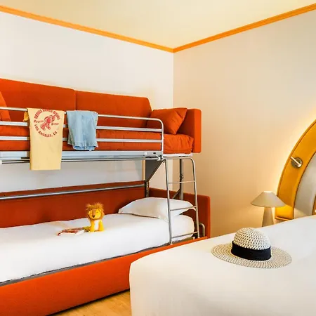 Pam Fully Renovated 4*